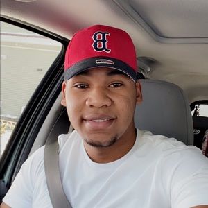 Meet your Posher, Luis fernando